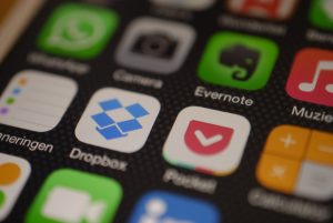 iphone-676726_1920