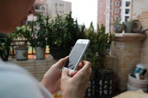 iphone-666894_1920